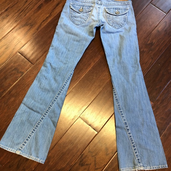 True Religion Size 27 Light Wash Boot Cut Jeans - Picture 4 of 6